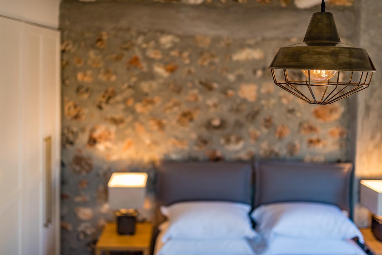 North Point Rooms Antipata エクステリア 写真
