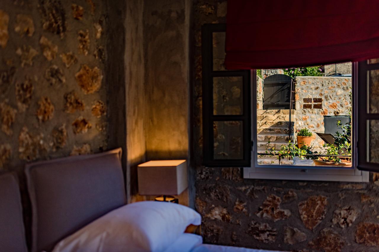 North Point Rooms Antipata エクステリア 写真
