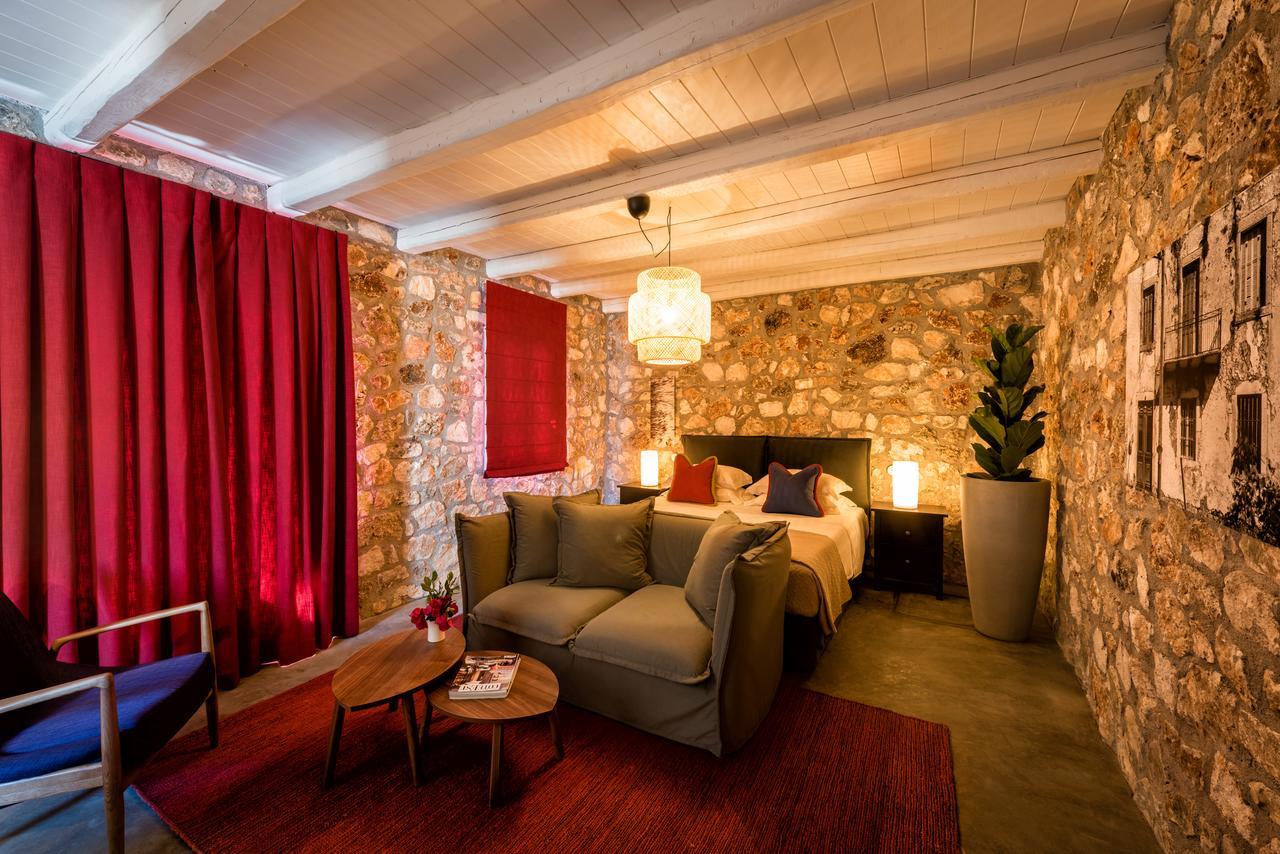 North Point Rooms Antipata エクステリア 写真